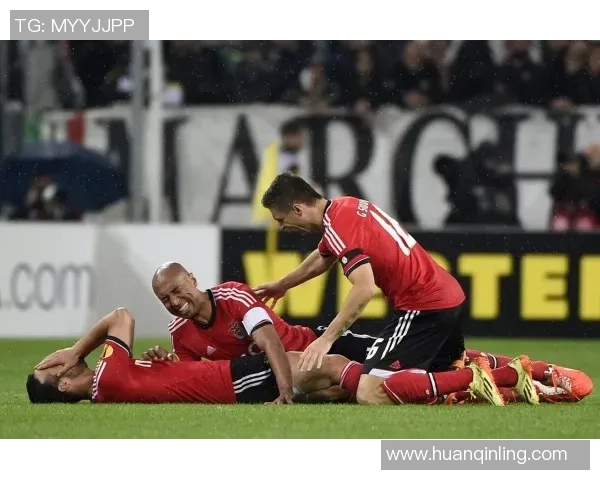 意甲激战本菲卡与多特蒙德平分秋色点球大战引发全场狂欢