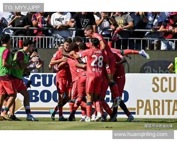 国王杯决赛：AC米兰大胜国米红牌争议引发全场热议与战术解析