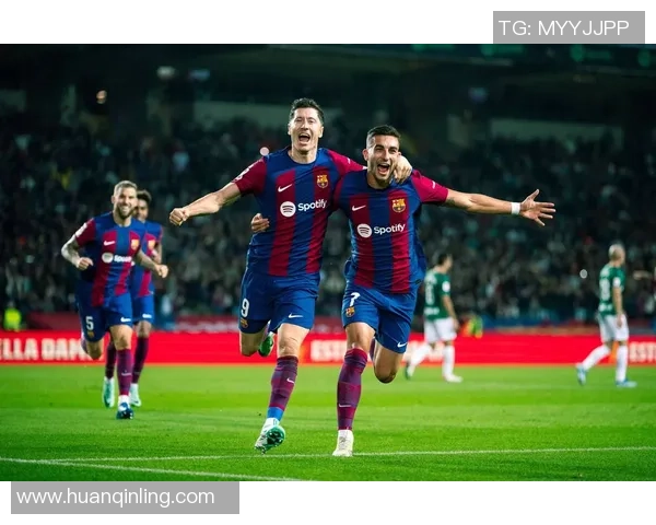 意甲焦点战：多特蒙德与巴萨激战成和球迷热议惨败瞬间