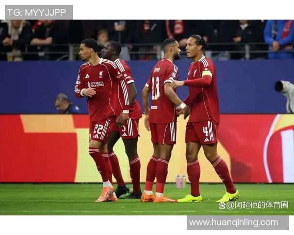 欧冠激战：拜仁与利物浦战成平局神奇扑救点燃全场激情